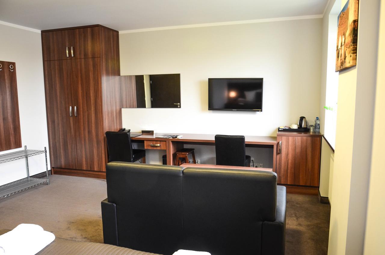 Rypin Hotel Level מראה חיצוני תמונה