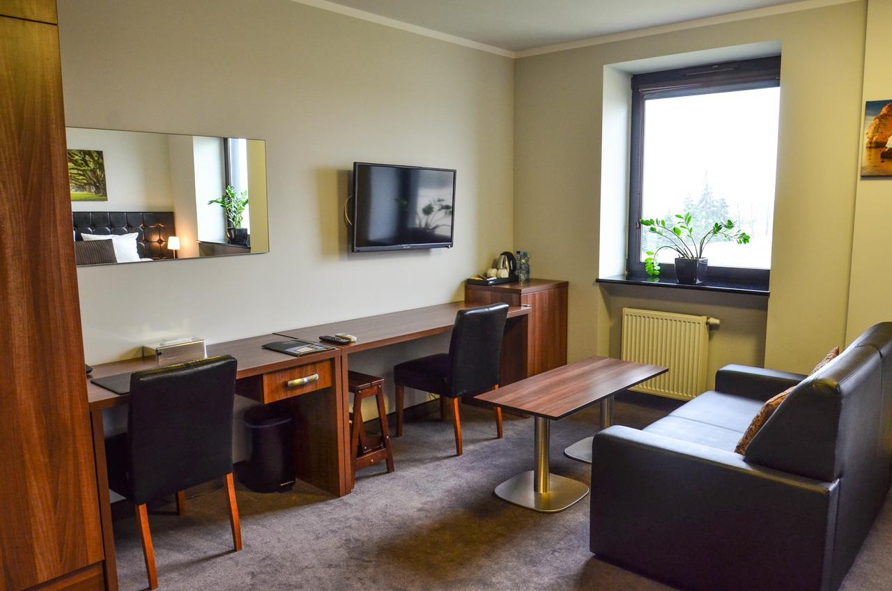 Rypin Hotel Level מראה חיצוני תמונה
