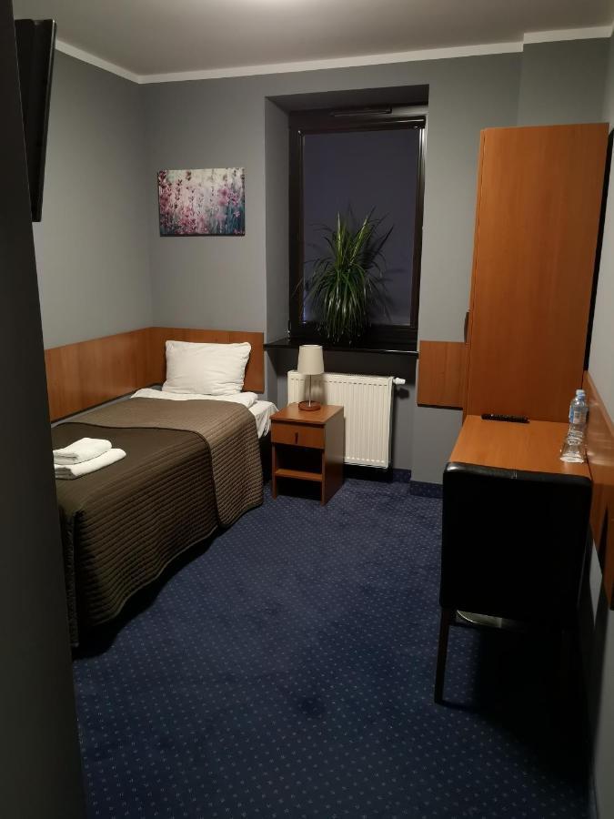 Rypin Hotel Level מראה חיצוני תמונה