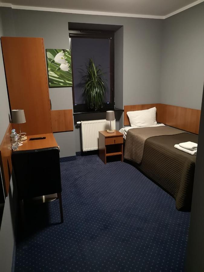 Rypin Hotel Level מראה חיצוני תמונה